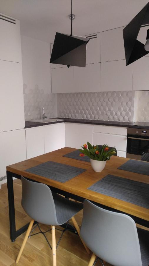 Stylowy 2-Pokojowy Apartament 5 Min. Od Rynku Wrocław Kültér fotó
